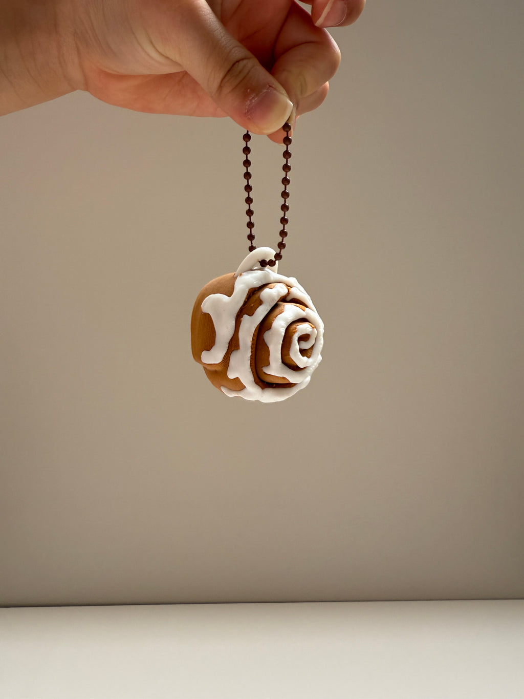 Cinnamon Roll Keyring Clicker