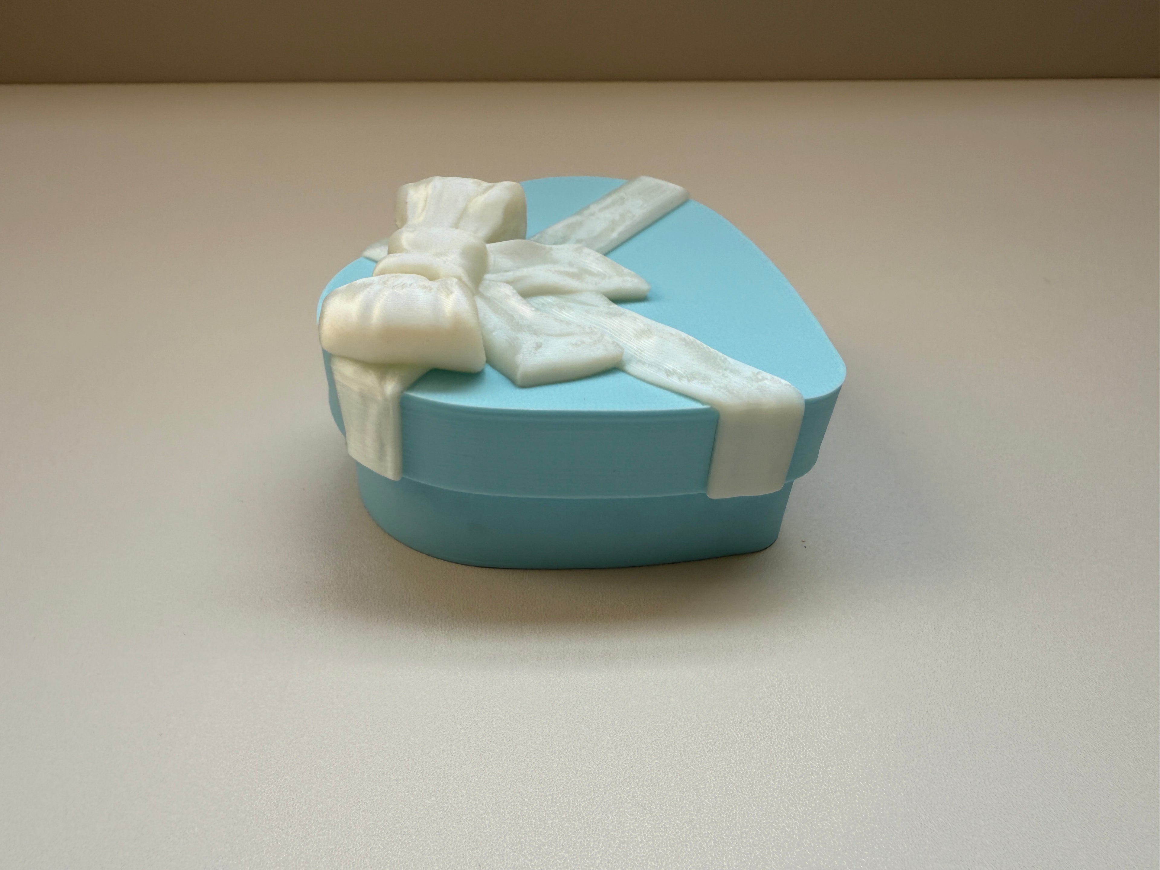 ハートチョコレートボックスクリッカー