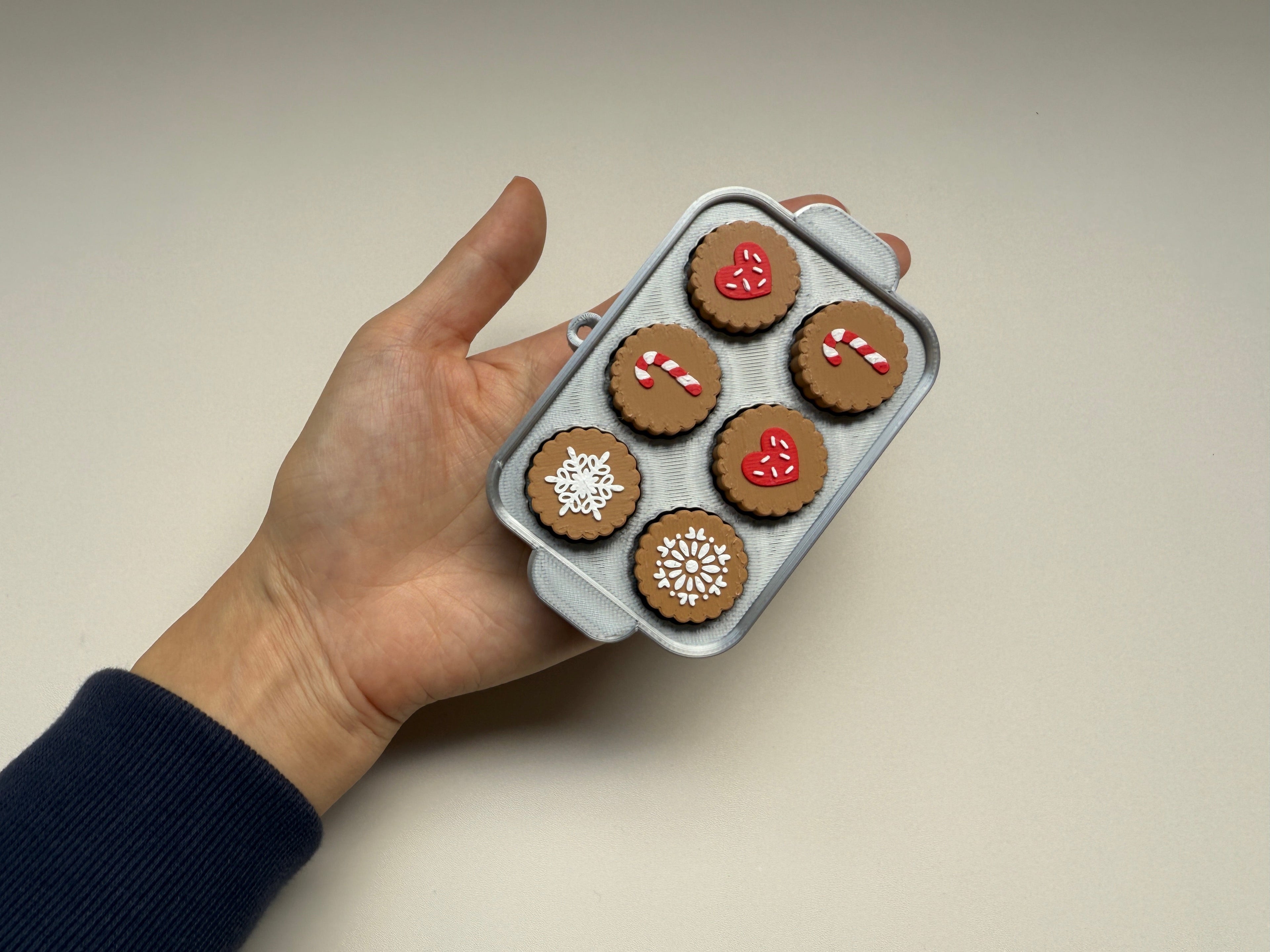Gingerbread Man/Cookie Tray Clicker