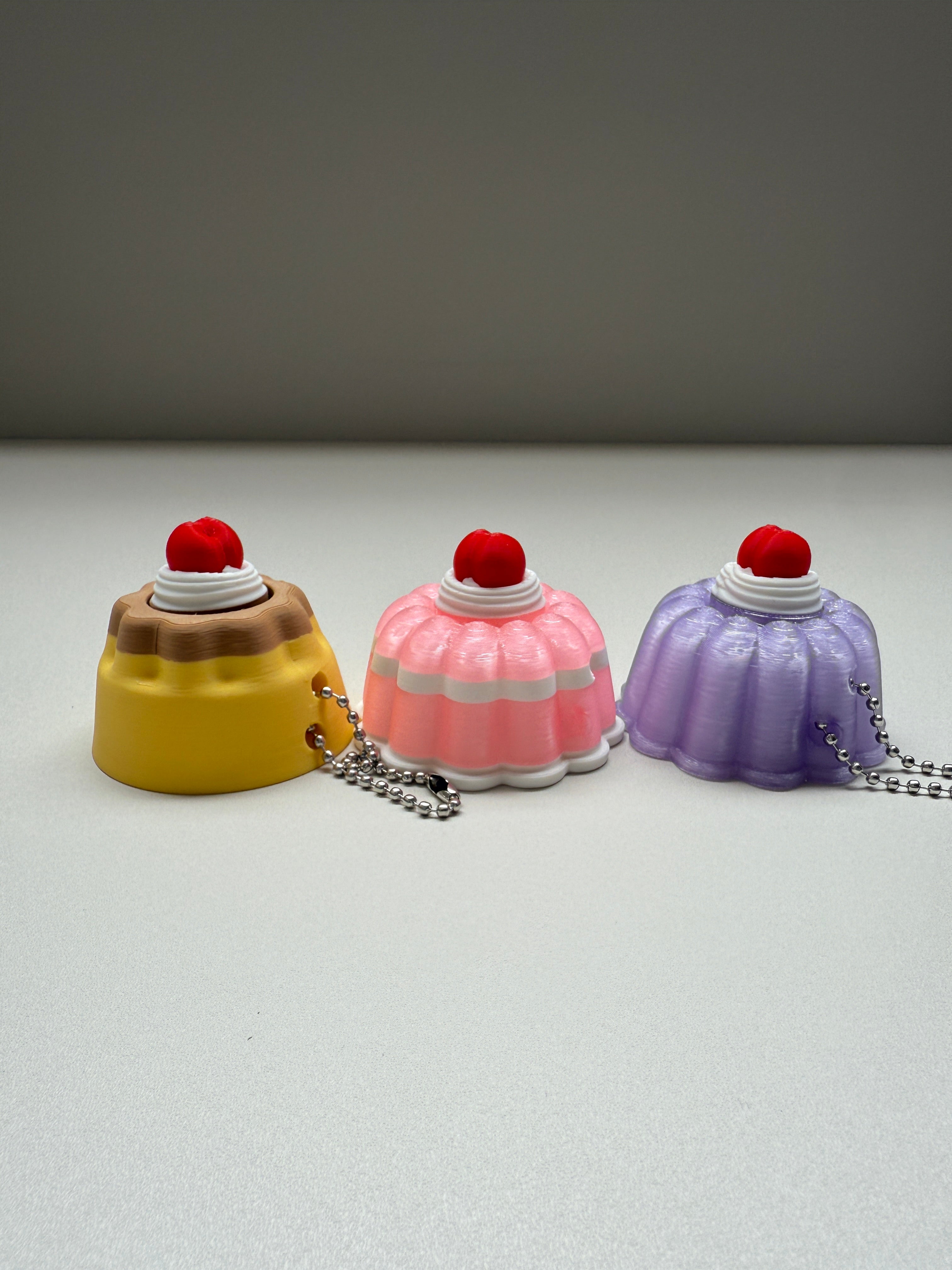 Pudding Trio Keyring Clicker