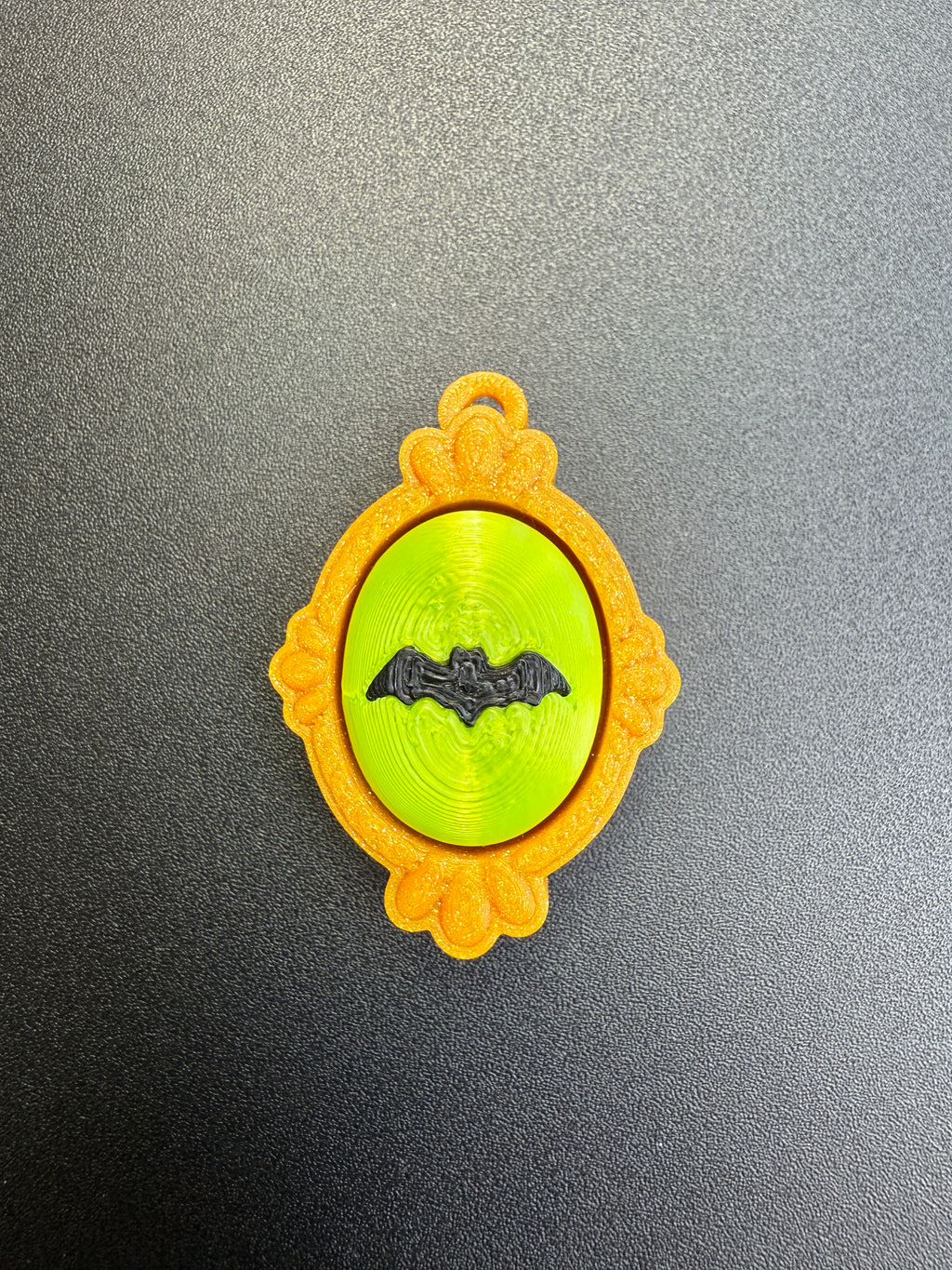 Halloween Antique Frame Keyring Clicker